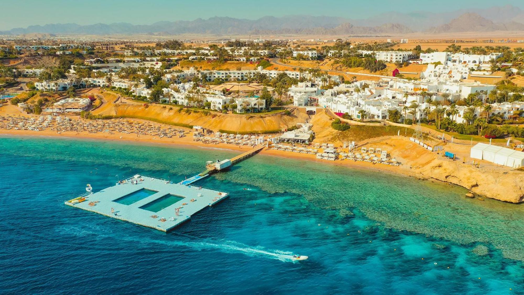 Domina Coral Bay Resort, Diving , Spa & Casino شرم الشيخ المظهر الخارجي الصورة Aerial view of El Alamein